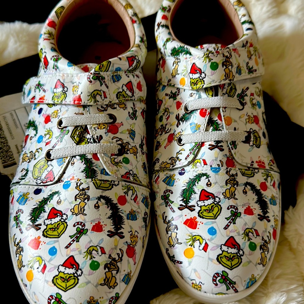 Little piggies The grinch